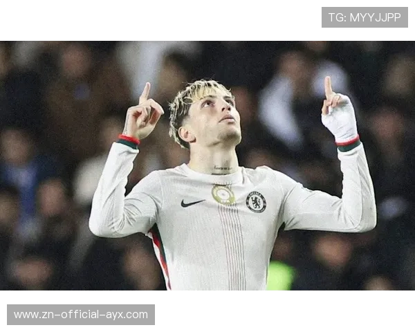 切尔西未能突破卡拉巴赫防线，2-2战平，欧冠晋级悬而未决，切尔西2_2巴塞罗那